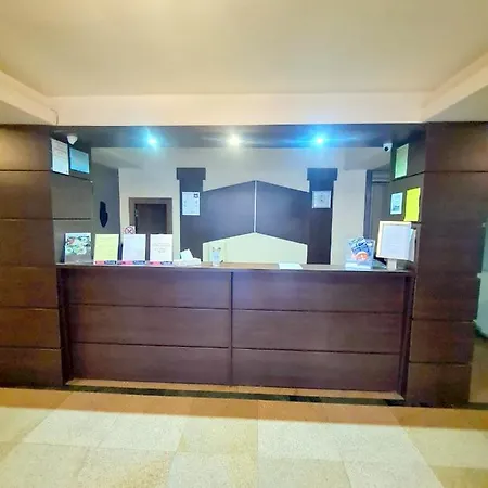 Hotel Mezo Palace Hotell 3*